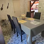 Chalet Piscine Chauffee Et Couverte *