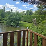 Piscine Chauffee Et Couverte *