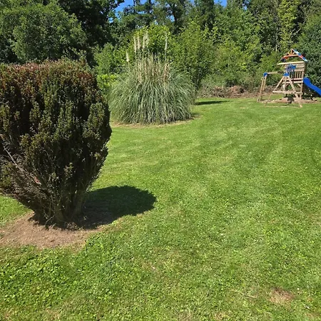 Piscine Chauffee Et Couverte *